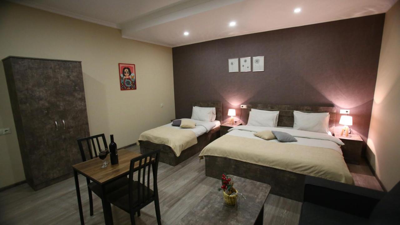 Hotel Nabadi Tbilisi Exteriör bild