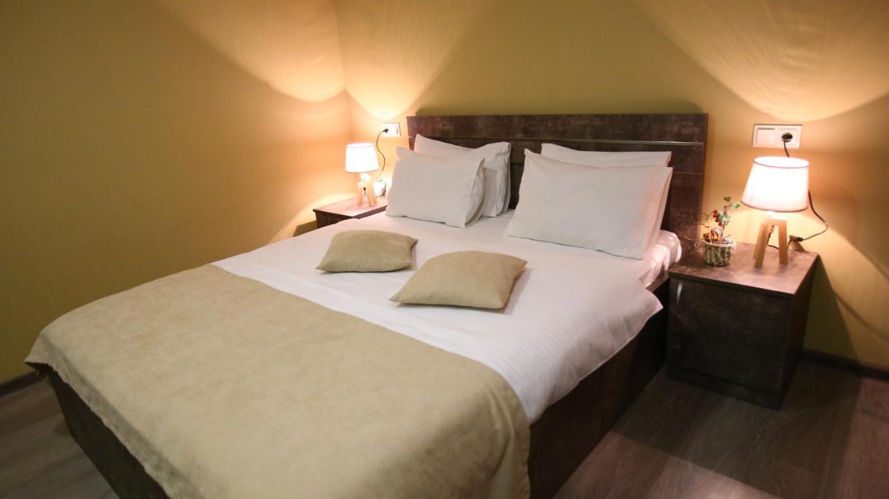 Hotel Nabadi Tbilisi Exteriör bild