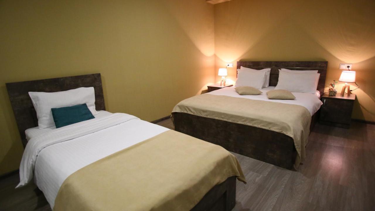 Hotel Nabadi Tbilisi Exteriör bild