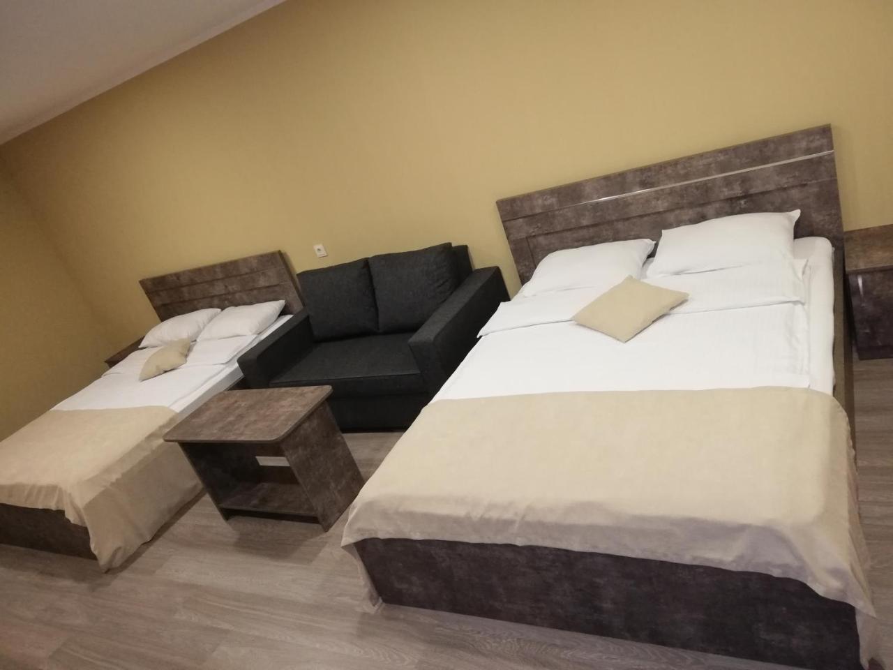 Hotel Nabadi Tbilisi Exteriör bild