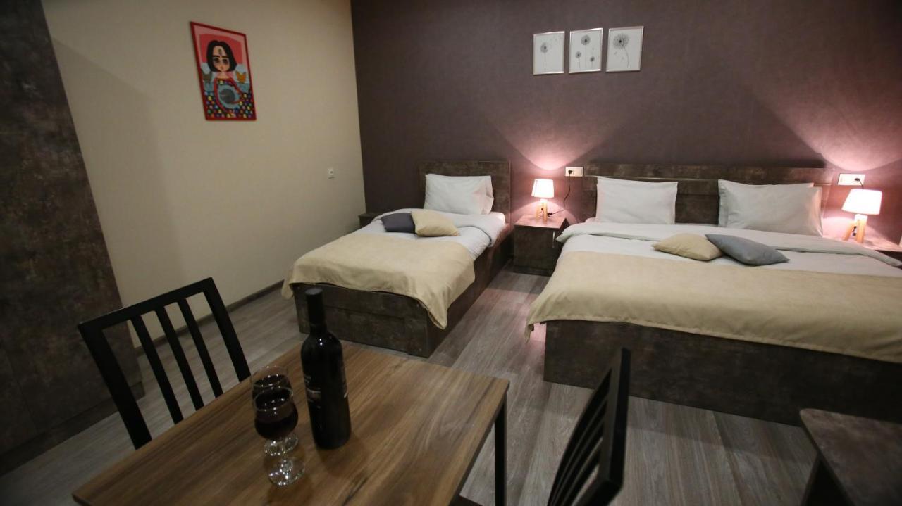 Hotel Nabadi Tbilisi Exteriör bild